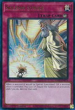 Solemn Strike (V.2 - Ultra Rare)