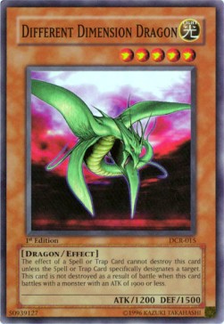 Different Dimension Dragon (V.1 - Super Rare)