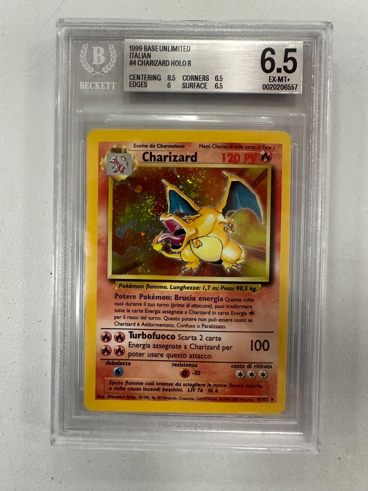 Charizard Unlimited Set Base ITA BGS 6.5