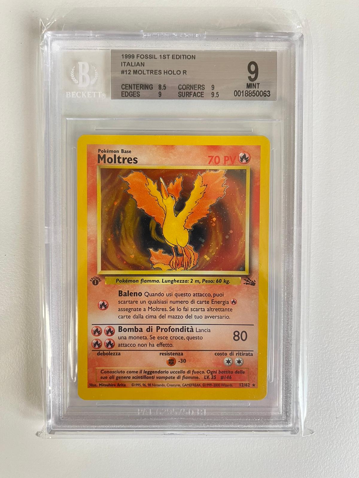 Moltres Fossil Holo 1st Edition ITA BGS 9