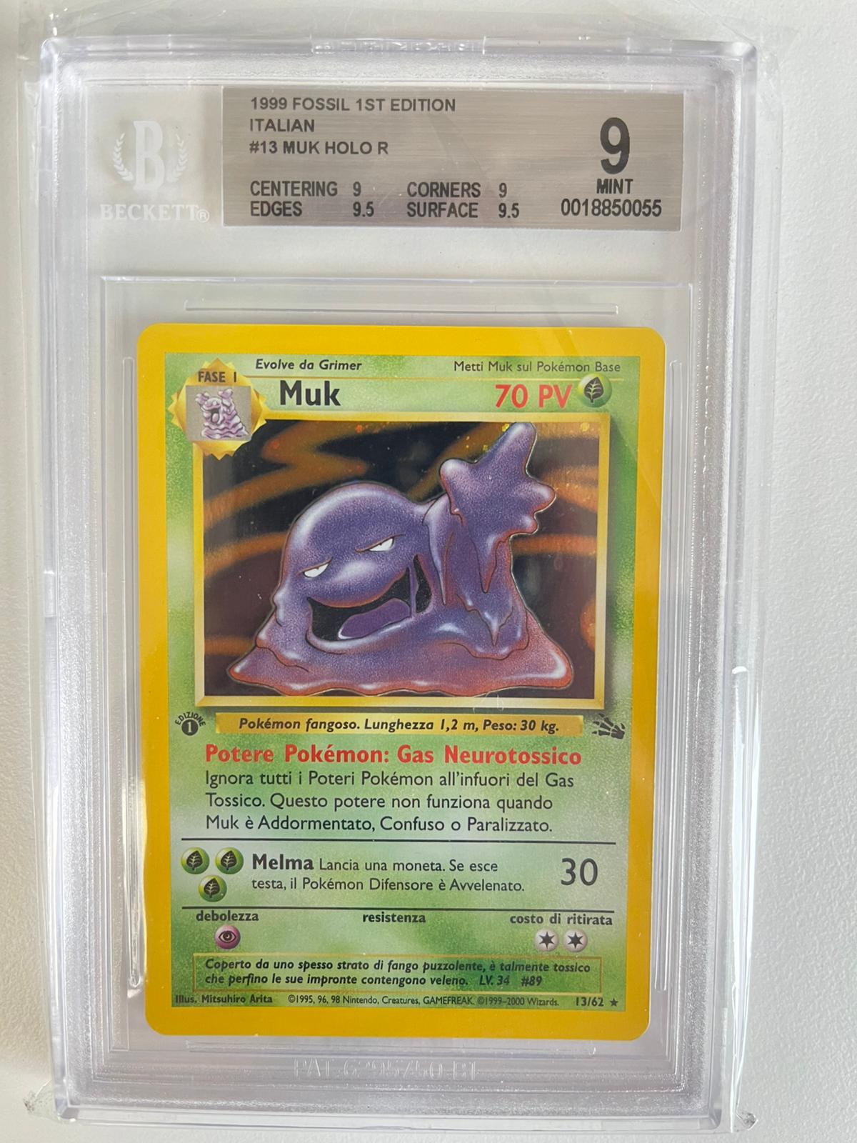 Muk Fossil Holo 1st Edition ITA BGS 9