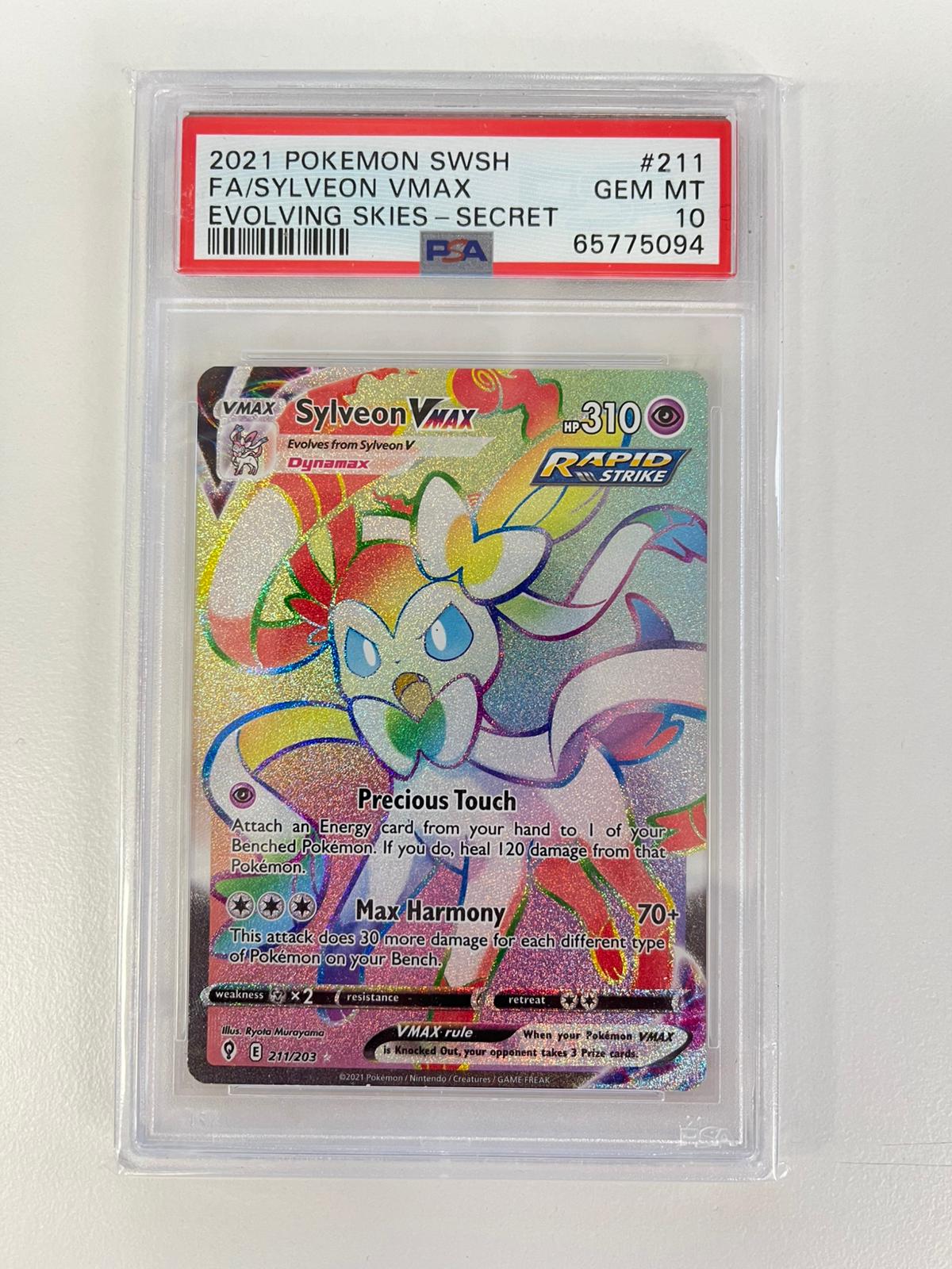 Sylveon VMAX EVS 211 ENG PSA 10